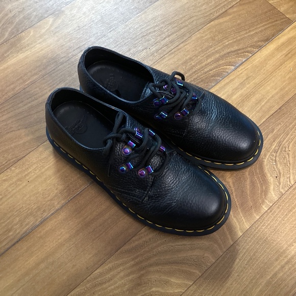 Dr. Martens 1461 Iridescent Hardware Black Milled Napa Leather Oxfords Women 7 - Picture 3 of 16